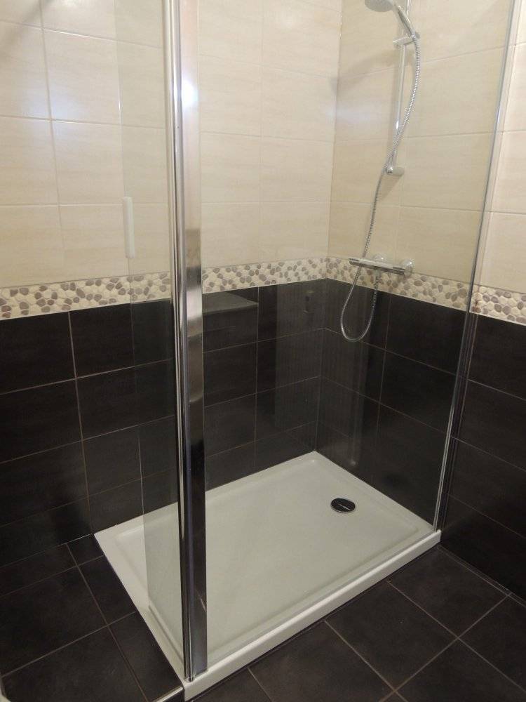 L'Artisan plombier à Strasbourg pour rénovation de salle de bain